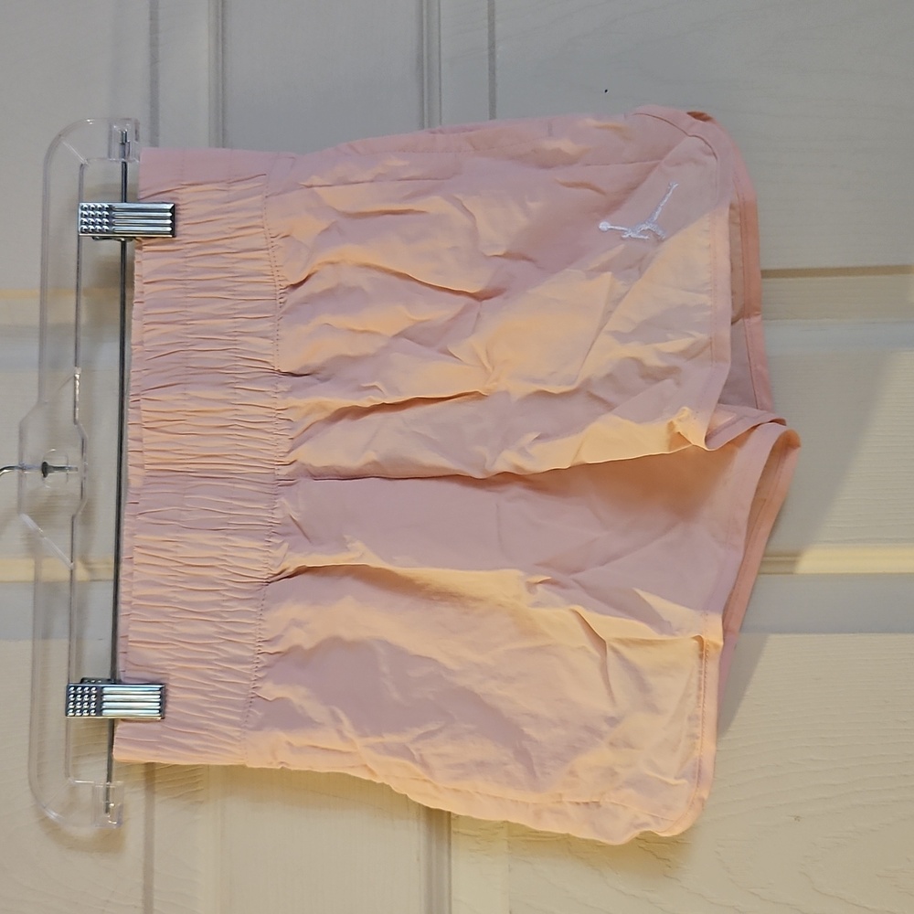 Jordan Girls’ Jumpman High Flying Shorts: LEGEND PINK: NEW WITH TAGS: SIZE M